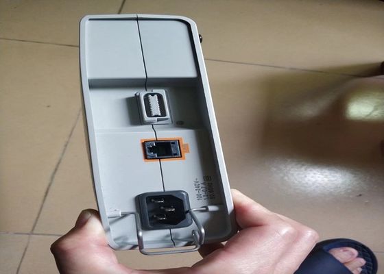 PHLIP M8023A Części sprzętu medycznego Adapter zasilania 100V 240V 50HZ 60HZ