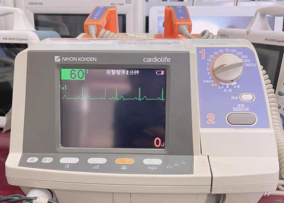 NiHON KOHDEN serwis i naprawa defibrylatorów TEC-7621C